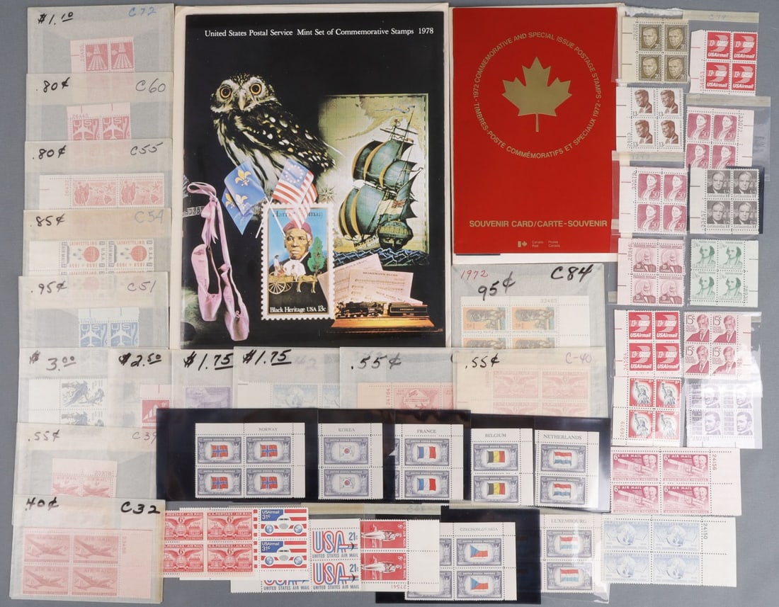 U.S. CANADA STAMP LOT PLATES 1978 COMMEMORATIVE: 37 4 Stamp plated, most are Scott's numbered, A Canada souvenir card, and a 1978 U.S. Postal commemorative set. This lot has a reserve.