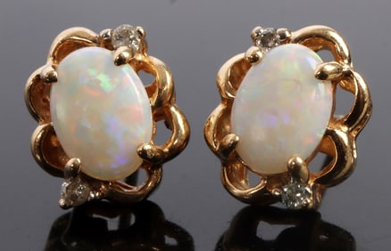 14K YELLOW GOLD OPAL EARRINGS