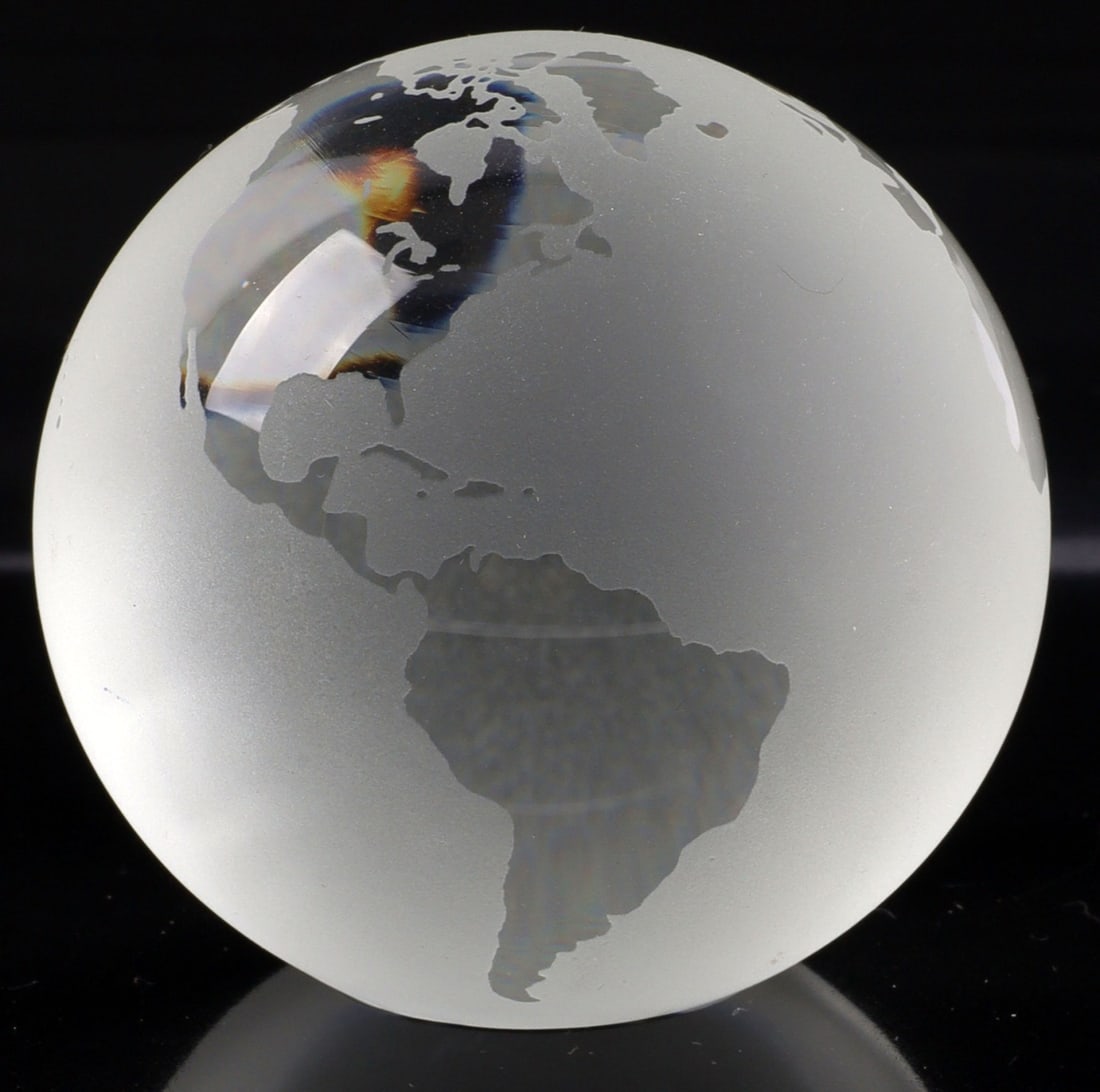 TIFFANY & CO. ETCHED GLOBE 6 CM DIAMETER: Just globe no box, very good original condition. Globe has a circumference of 8 inches.