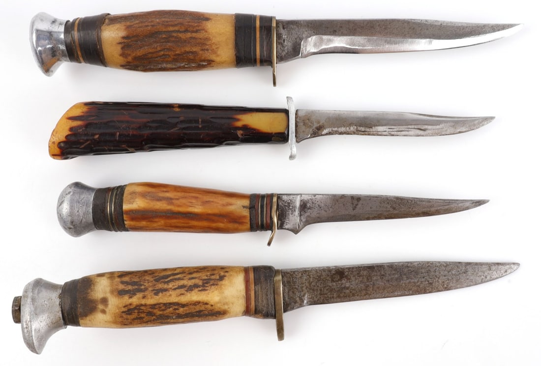 4 FIXED BLADE HORN GRIP KNIFE LOT EC PIC BROOKS: Average size: 8 inches. All as photographed.