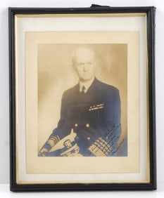 ADMIRAL ORIN G MURFIN SIGNED PHOTO OF HIMSELF