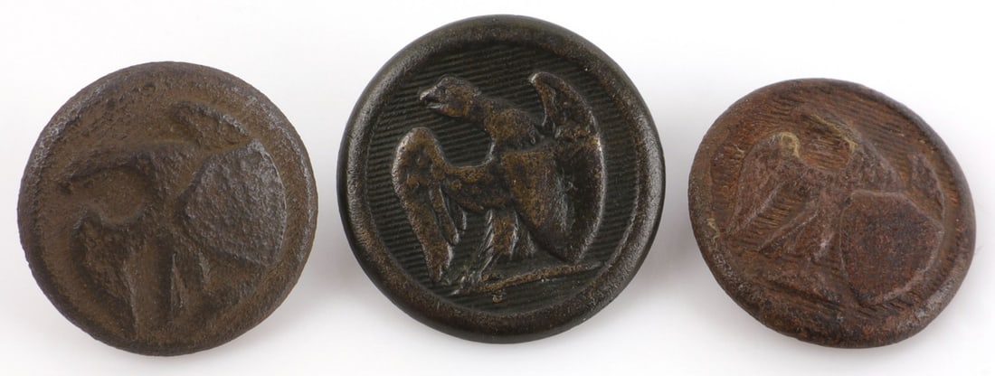LOT OF 3 PRE CIVIL WAR MILITARY BUTTONS: Measuring 22 mm Albert's R8F, they are dug, 1 maker is readable Imperial standard, 2 have broken shanks, one is complete.