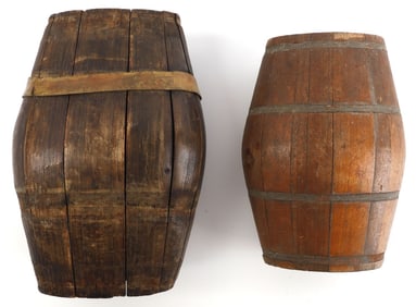 LOT OF 2 AMERICAN REVOLUTION BARREL CANTEEN FLASKS