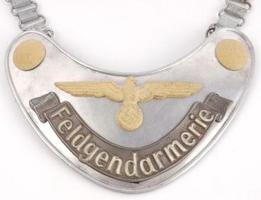 WWII GERMAN THIRD REICH FELDGENDARMERIE GORGET