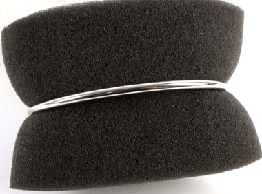 7 INCH 14K WHITE GOLD BANGLE BRACELET