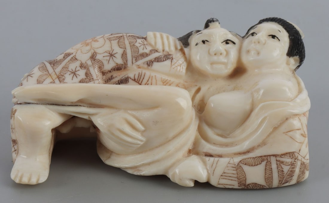 ANTIQUE SIGNED EROTIC IVORY NETSUKE: Very good, original condition. Free of damage or detractions. 2 inches. This lot has a reserve.