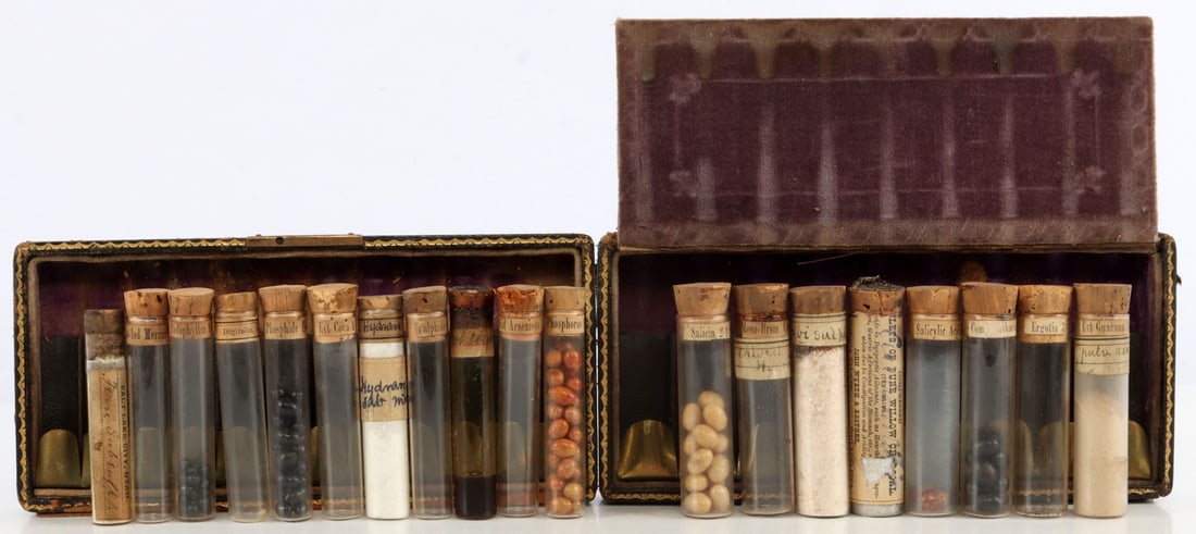 ANTIQUE FIELD SURGEON PHYSICIAN MEDICINE KIT: Two (2) boxes with antique medicine bottles. Box top on one is loose, the other intact.