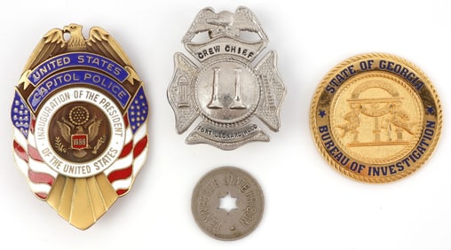 LOT OF 4 OBSOLETE BADGES CAPITOL POLICE 1989 ETC