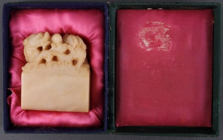 CARVED JAPANESE DRAGON SEAL DONALD ON B ASE