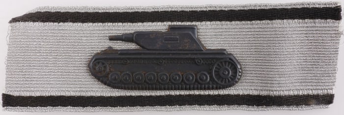 WWII GERMAN TANK DESTRUCTION BADGE IN SILVER
