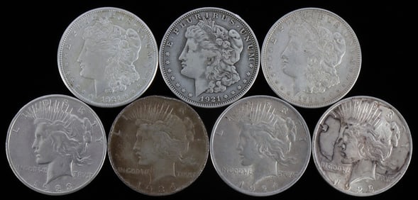 LOT OF 7 MORGAN & PEACE DOLLAR SILVER COINS