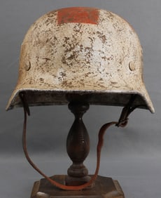 WWII GERMAN MEDIC RED CROSS M35 STEEL HELMET