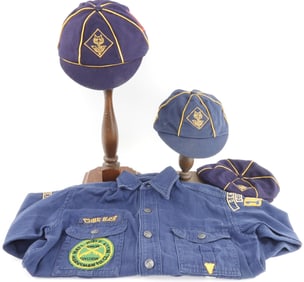 RARE WWII ERA CUBS BSA BOY SCOUTS UNIFORM & 3 KEPI
