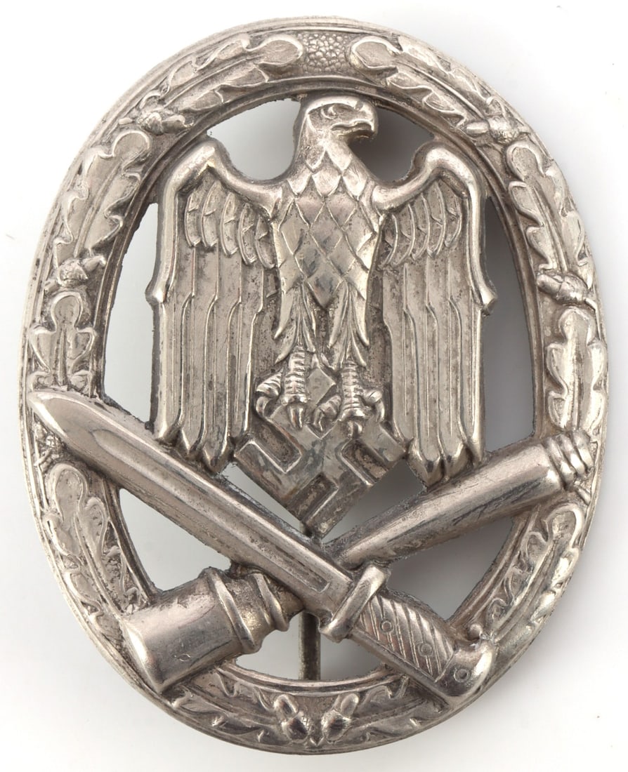 WWII GERMAN REICH GENERAL ASSAULT BADGE: Hollow stamp type. 2 inches. Very good condition. This lot has a reserve.