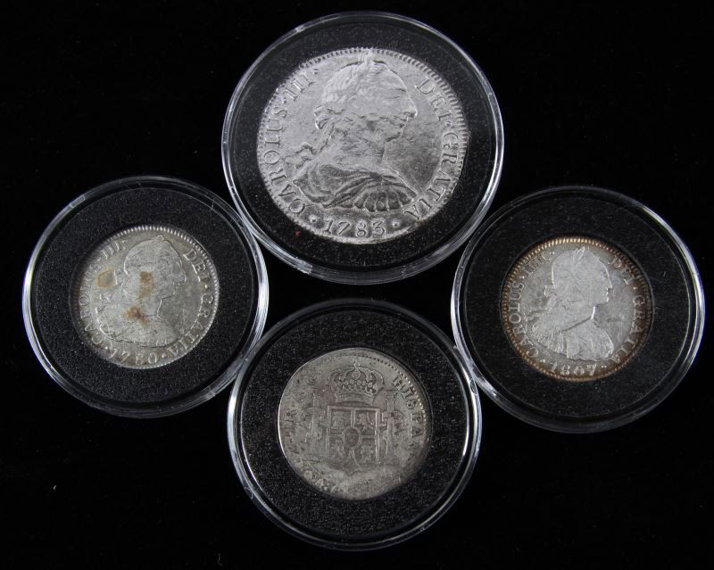 1 SPANISH 8 REALE 1783 & 3 2 REALES 1780 1807 1820: All fairly well circulated the eight Reale is Mexico city mint, the 1807 two Reales is about F and has a Potosi mint mark, the 1790 is Mexico City, the 1820 is "Z". This lot has a reserve.