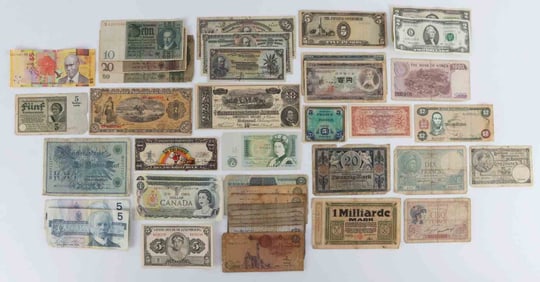 39 PIECES OF U.S. & WORLD CURRENCY BANKNOTE LOT