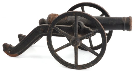CAST IRON MINIATURE CANNON