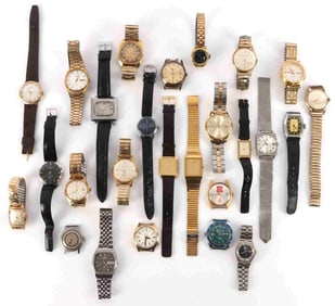 LOT OF OVER 2.5 POUNDS OF UNSEARCHED WATCHES