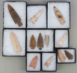 LOT OF 12 MISSOURI ESTATE ARROWHEADS
