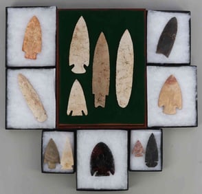 LOT OF 13 MISSOURI ESTATE ARROWHEADS