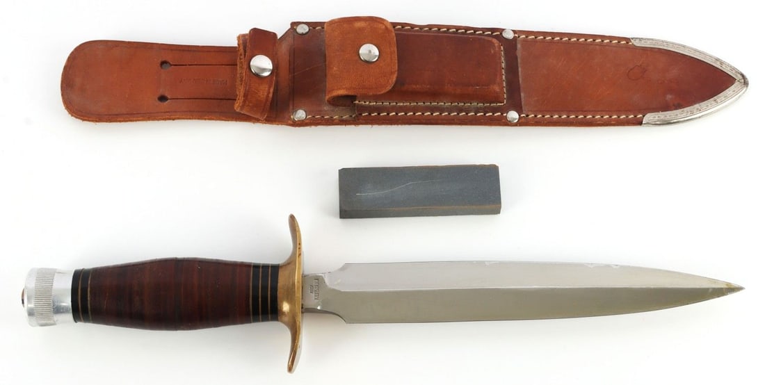 13 INCH E.G. CUTLERY ITALIAN STAG STILLETTO KNIFE: Sheath is different maker. Knife in very good, original condition.