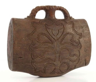 US REVOLUTIONARY WAR CARVED CANTEEN POWDER FLASK