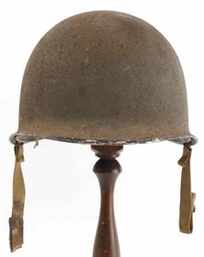 WWII US M1 STEEL COMBAT HELMET WITH LINER