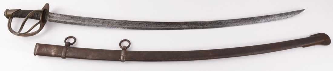US CIVIL WAR MODEL 1840 CAVALRY SABER BY HORSTMANN: A model 1840 US cavalry 'wristbreaker' dragoon saber. Marked Horstmann on ricasso. The blade shows evidence of having been deeply cleaned and has some light pitting, but is totally free of black rust 