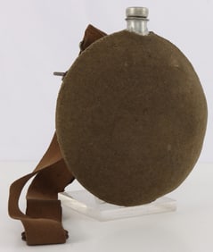 CIVIL WAR CANTEEN W STRAP AND STOPPER