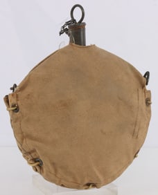 US RIA  BULLSEYE CANTEEN, COVER & STRAP