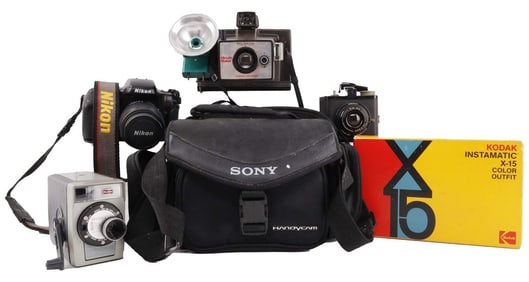 CAMERA LOT NIKON N50 BROWNIE POLAROID KODAK