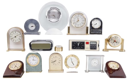 LOT 15 DESK CLOCK SETH THOMAS HOWARD MILLER MORE