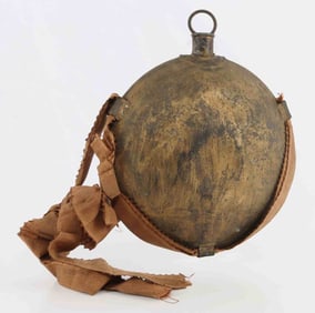 1861 SMOOTH SIDE G.A.R GOLD PAINT & RIBBON CANTEEN