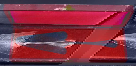 WWII GERMAN THIRD REICH ADOLF HITLER CAKE SERVER