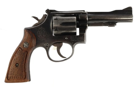 SMITH & WESSON MODEL 15-3 .38 SPECIAL REVOLVER