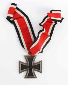 WWII GERMAN THIRD REICH 2ND CLASS IRON CROSS