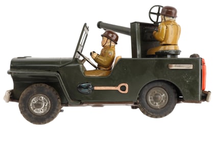 ANTIQUE JAPAN TOY JEEP FRICTION CAR