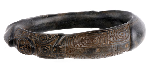 TAINO MAGNETITE ENGRAVED CEREMONIAL RING