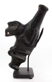 TAINO ZOOMORPHIC BIRD COHOBA MAGNETITE