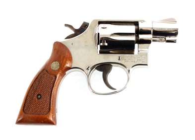 SMITH & WESSON MODEL 10-07 NICKEL .38 SPL REVOLVER