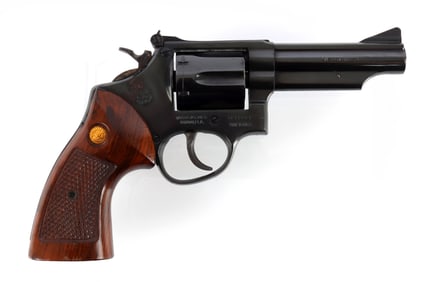 TAURUS MODEL 66 DOUBLE ACTION REVOLVER