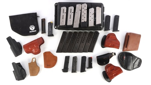 PISTOL MAGAZINE & HOLSTER DEALER'S LOT OF 32