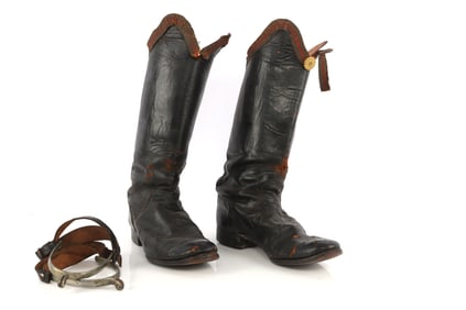 BRITISH MILITARY RIDING BOOTS WITH SPURS