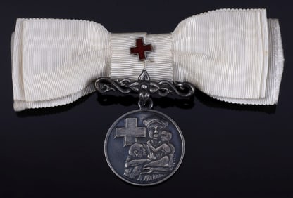 WWII GERMAN RED CROSS MEDAL NAMED TEREZIN