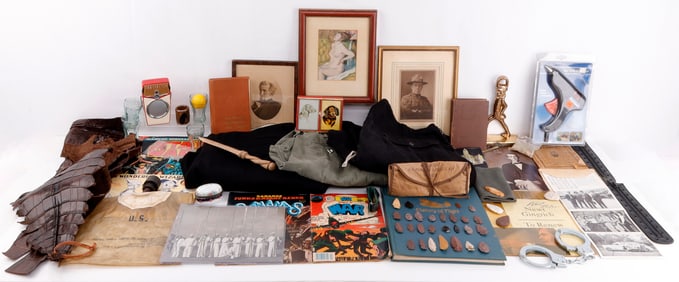 LARGE ANTIQUE & COLLECTIBLE LOT BIG VARIETY