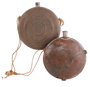 2 CIVIL WAR CANTEEN LOT 1 SMOOTH SIDE