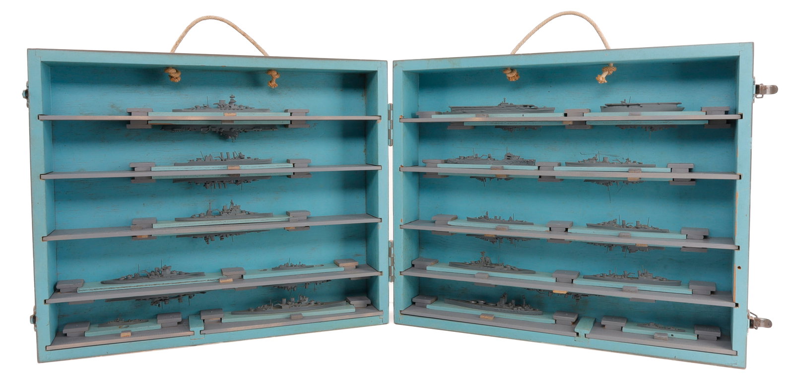 30 FRENCH & BRITISH SHIP RECOGNITION MODEL MARK 1: Mark 1 Supplement set 30 ships, 1/1200 scale, Framburg dated 12/43, in original box.