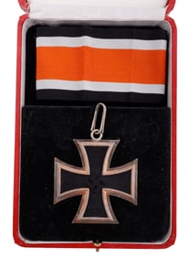CASED WWII GERMAN GRAND IRON CROSS