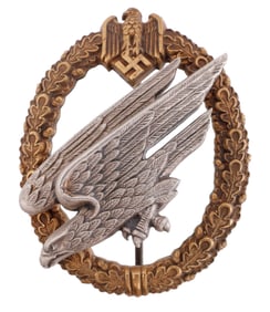 WWII GERMAN CASED ARMY PARATROOPER BADGE