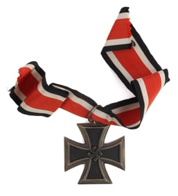 WWII GERMAN IRON CROSS 2ND CLASS WITH RIBBON